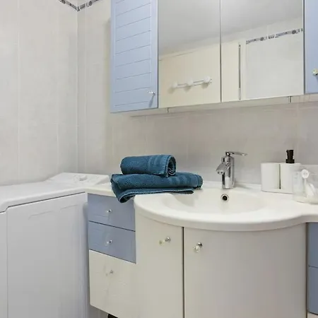 Joli 65m2 Piscine Parking Apartament Saint-Raphaël