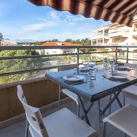 Joli 65m2 Piscine Parking Apartament *